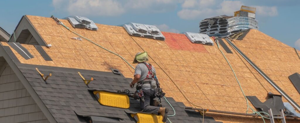 Roof replacement checklist for Leominster homeowners detailing steps and preparations.