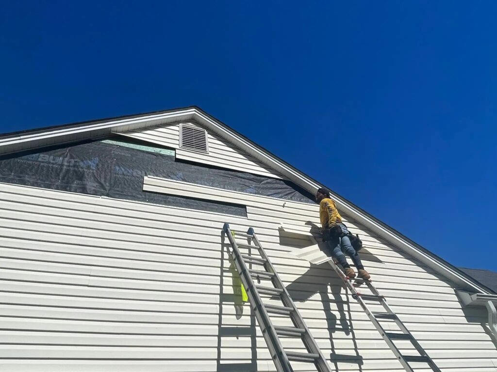Aluminum siding repair service near Lancaster for damaged home exteriors