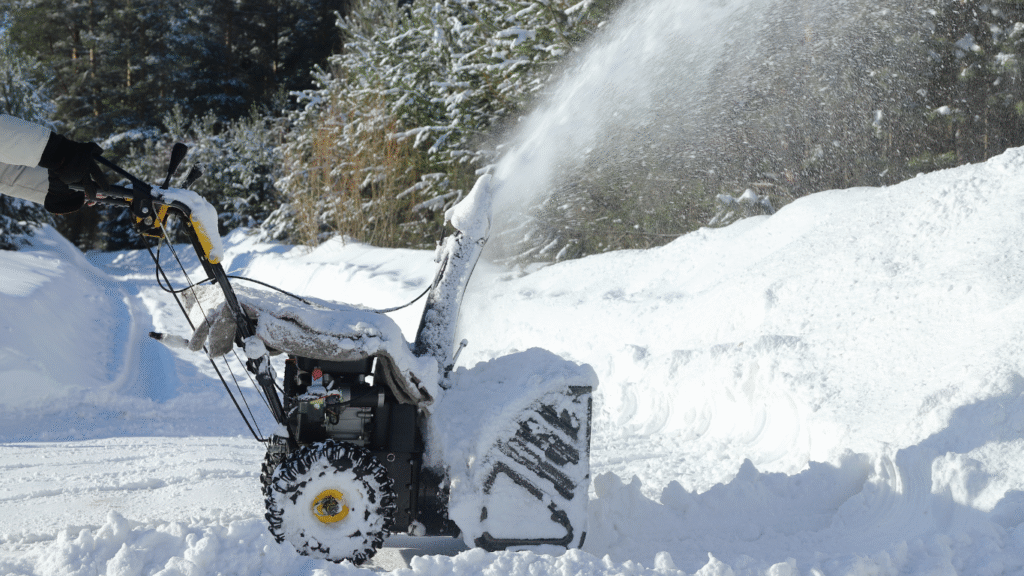 Roof Snow Removal in Fitchburg, MA (3)